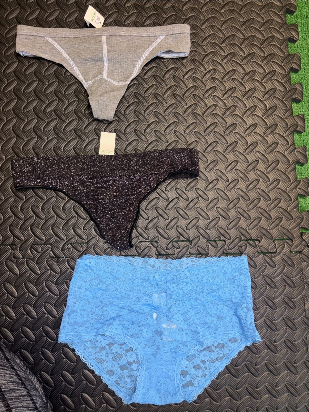 NWT Womens Aerie Bundle of Thongs & Cheekies
